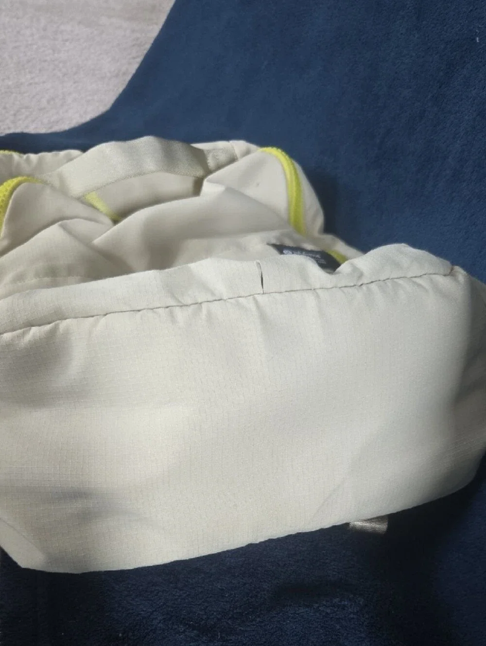 LULULEMON Green/Yellow Everyday Backpack 2.0 23L *DISCONTINUED* From 2022